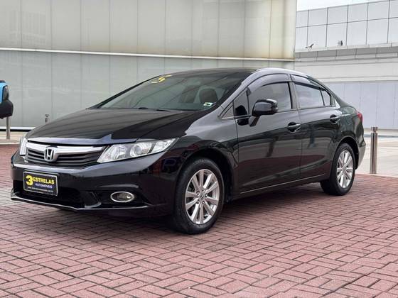 HONDA CIVIC 1.8 LXS 16V FLEX 4P AUTOMÁTICO